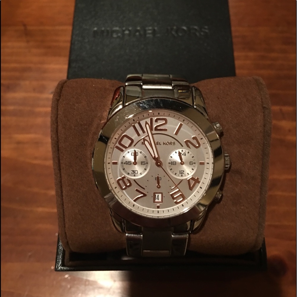 Michael Kors/ silver/ women’s watch